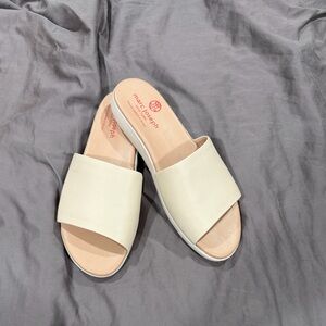 Women's Cream Slide Sandals